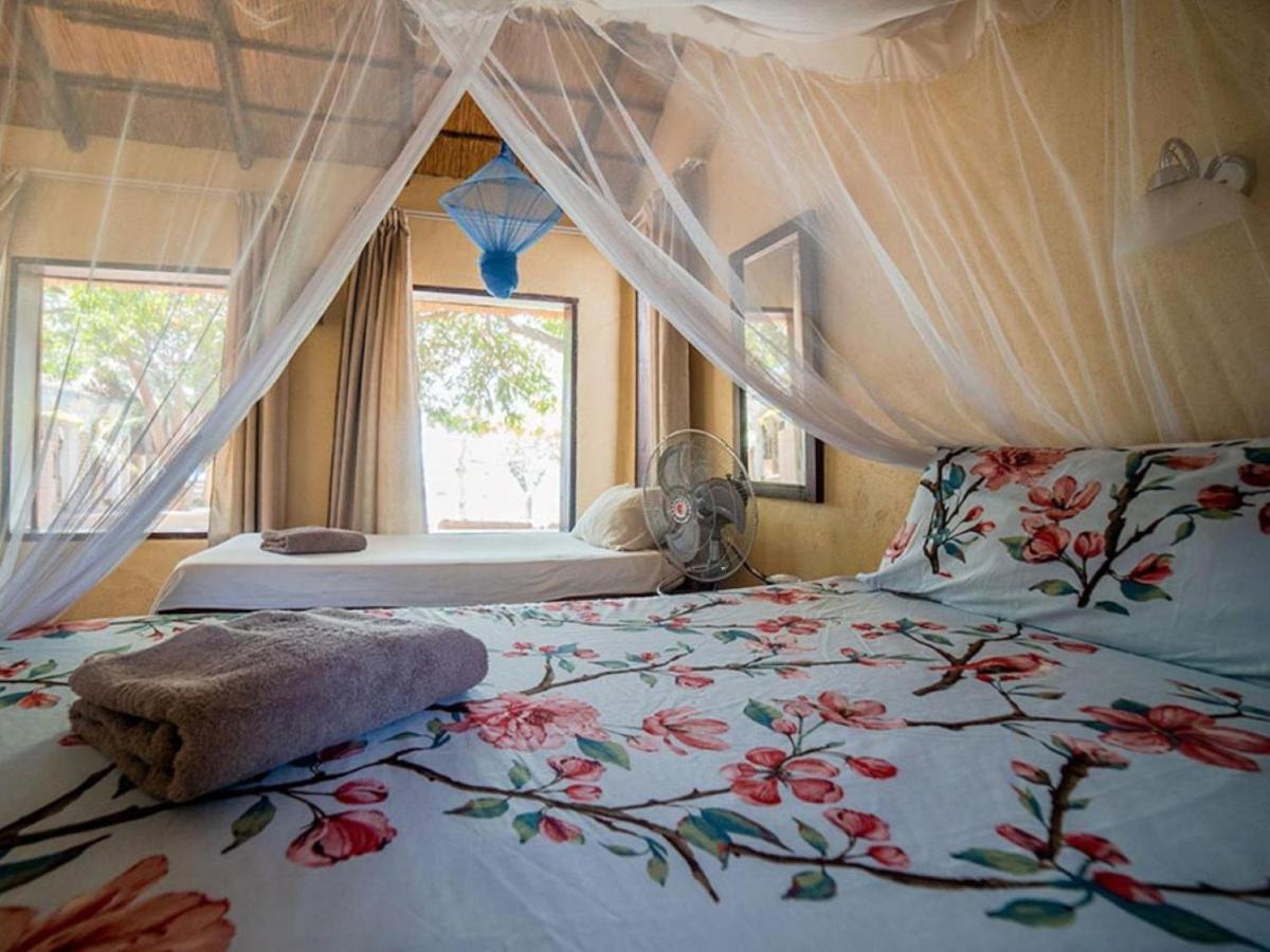 Thumbi View Lodge Cape Maclear Rom bilde